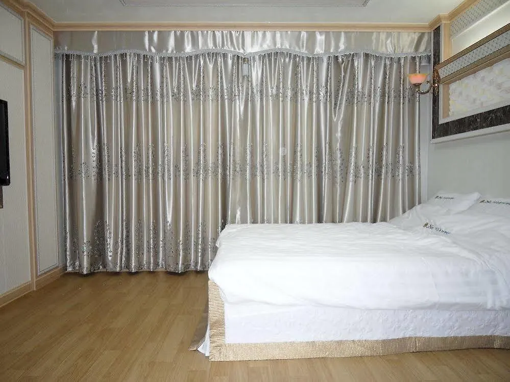 Jeju Blue Beach Pension Haga-ri